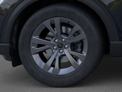 New 2026 Ford Explorer Active w/ Active Comfort Package image 19