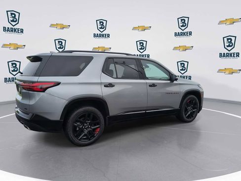 Used 2023 Chevrolet Traverse Premier w/ Redline Edition AWD/4WD image 8