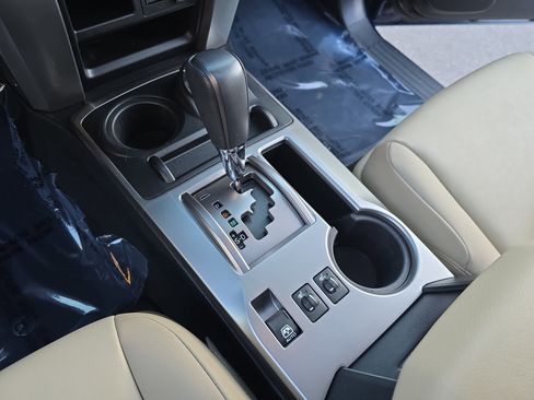 Used 2020 Toyota 4Runner SR5 Premium image 22