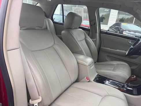 Used 2010 Cadillac DTS Luxury FWD image 12