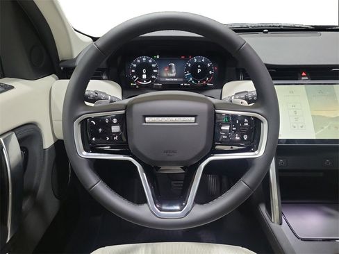New 2024 Land Rover Discovery Sport S image 25