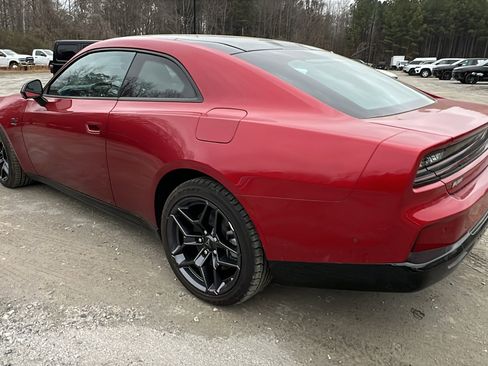 Used 2024 Dodge Charger R/T w/ Plus Group image 10