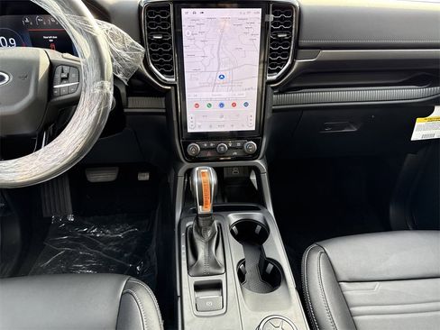 New 2025 Ford Ranger Lariat w/ Chrome Accent Package image 14