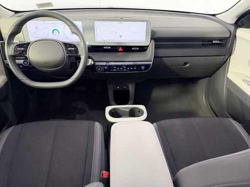 Used 2024 Hyundai Ioniq 5 SEL RWD image 13