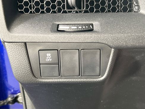 Used 2023 Honda CR-V EX image 10