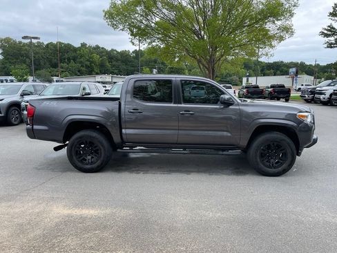 Used 2019 Toyota Tacoma SR w/ SR Convenience Package RWD image 8