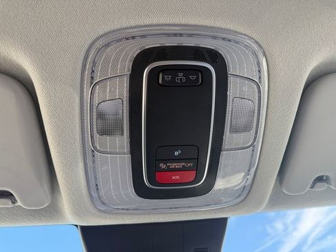 Used 2025 Hyundai Kona SEL image 29