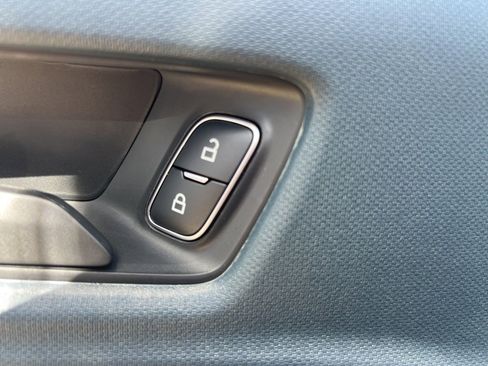 New 2025 Ford Maverick XLT w/ XLT Luxury Package image 13