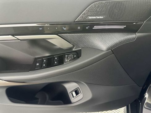 New 2026 BMW 530i xDrive image 13