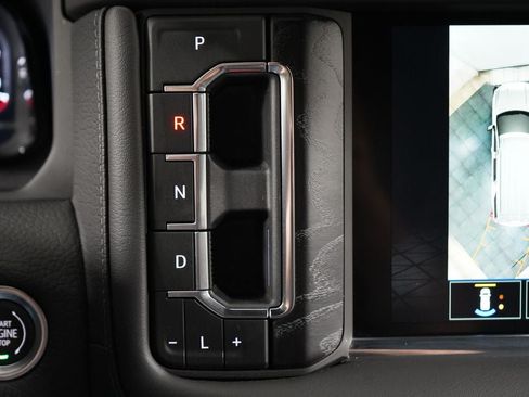 Used 2023 GMC Yukon Denali AWD/4WD image 29