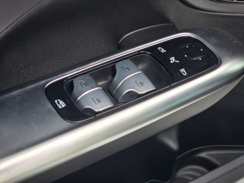 New 2026 Mercedes-Benz C 300 4MATIC Sedan image 33