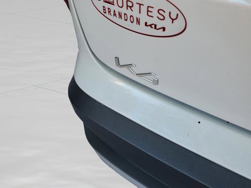 New 2025 Kia K4 EX image 29