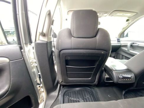 Used 2007 Saturn Outlook XE w/ Advanced Audio Pkg image 36