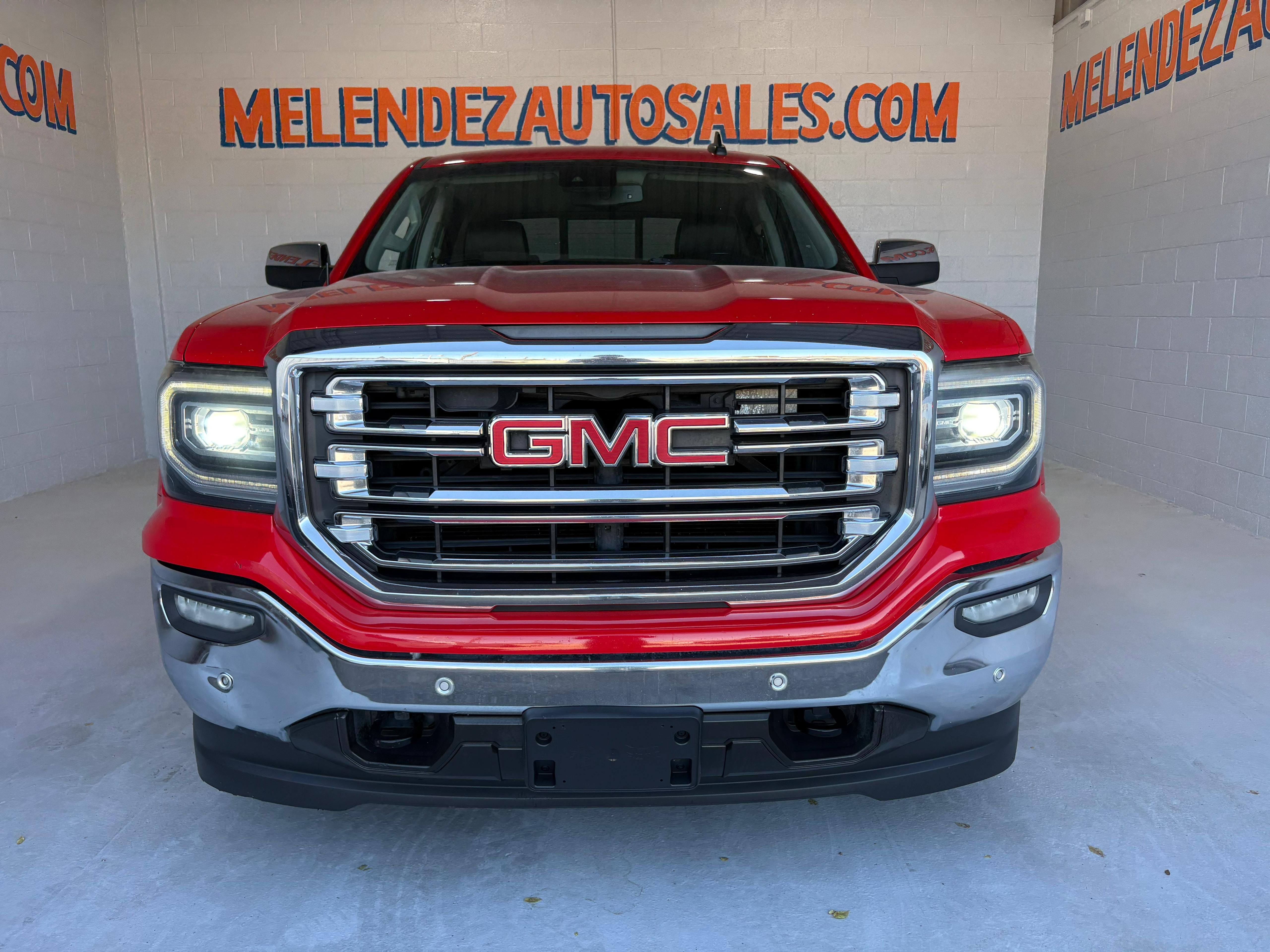 Used 2018 GMC Sierra 1500 SLT AWD/4WD image 8