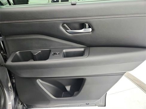 Used 2023 Nissan Pathfinder Platinum w/ Lighting Package (N93) image 54