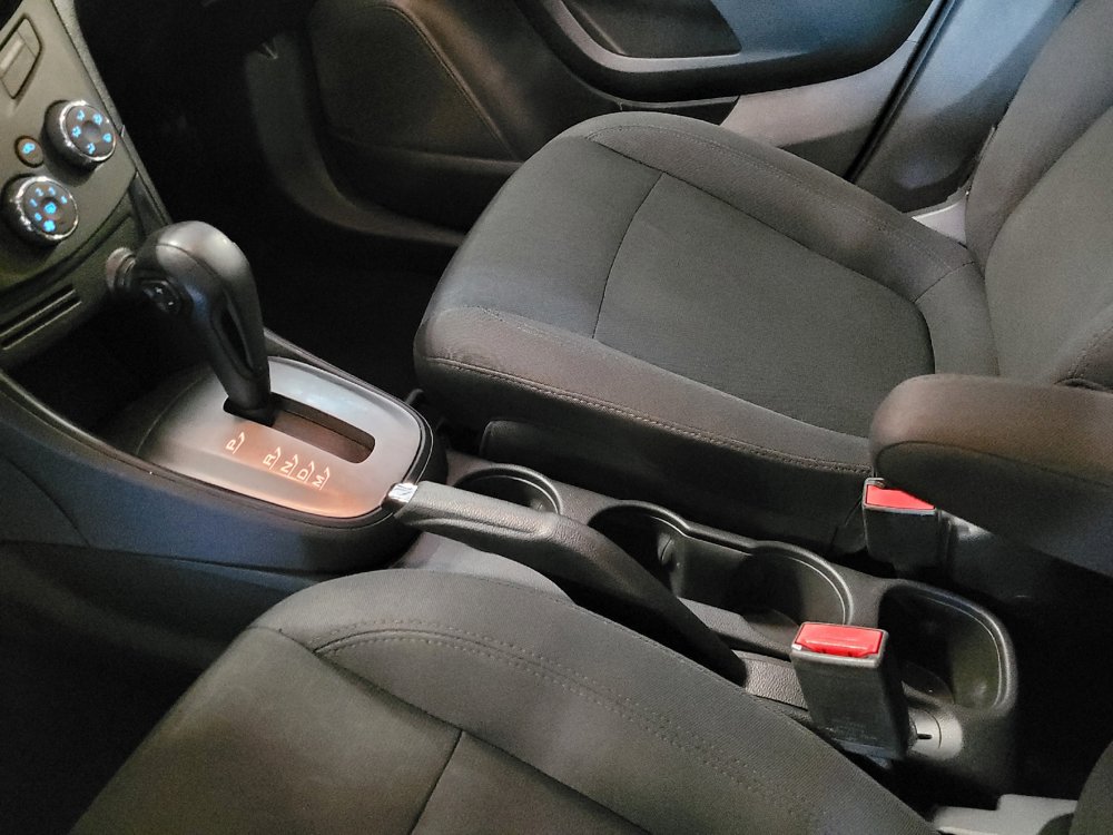 Used 2016 Chevrolet Trax LS FWD image 26