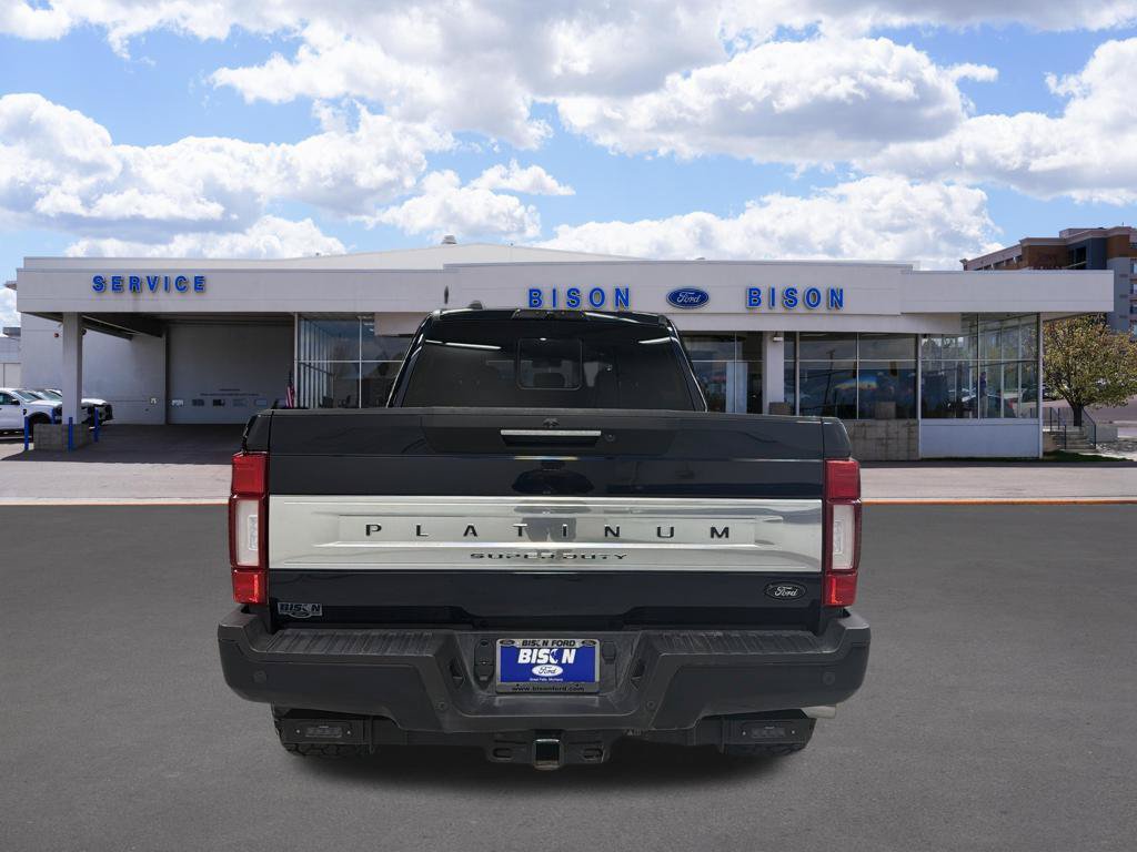 Used 2022 Ford F250 Platinum AWD/4WD image 4