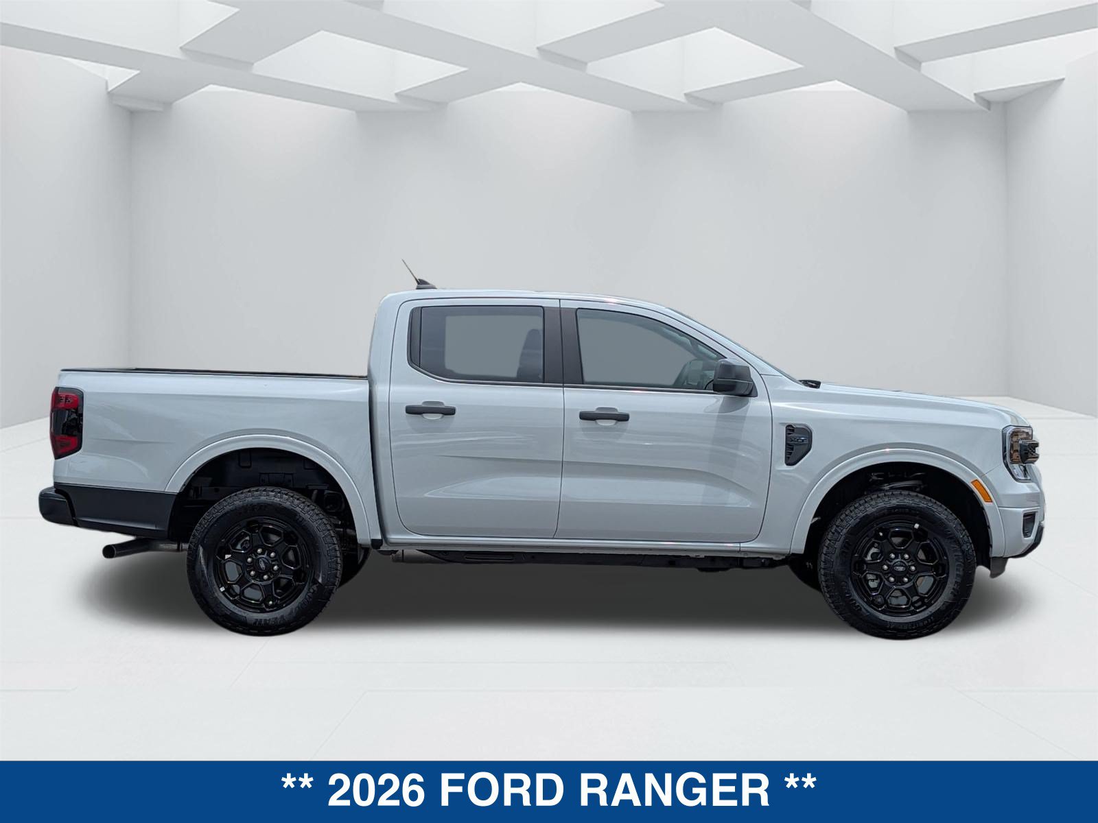 New 2026 Ford Ranger XLT w/ Black Appearance Package RWD image 5