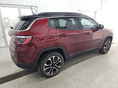 Used 2022 Jeep Compass Limited image 6