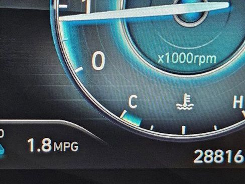 Certified 2024 Hyundai Elantra N Line FWD image 12