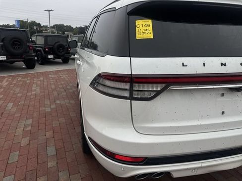 Used 2023 Lincoln Aviator Reserve w/ Jet Package RWD image 10