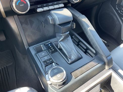 Used 2025 Toyota Tacoma SR5 image 13