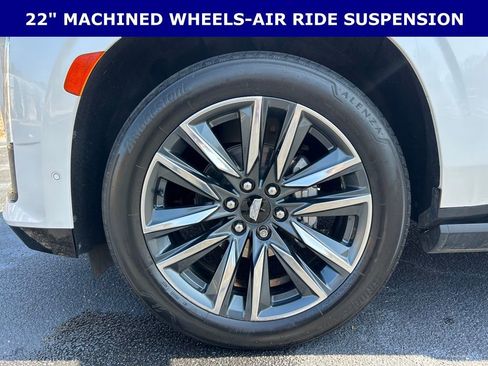 Used 2022 Cadillac Escalade ESV Sport Platinum image 12