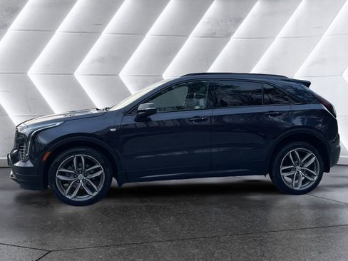 Certified 2022 Cadillac XT4 Sport image 3