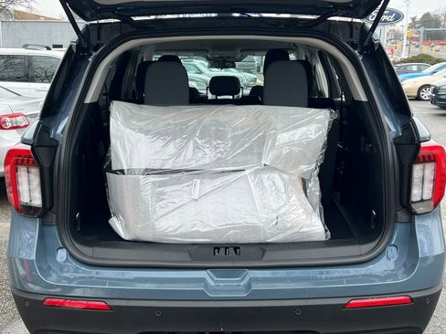 New 2026 Ford Explorer Active image 11