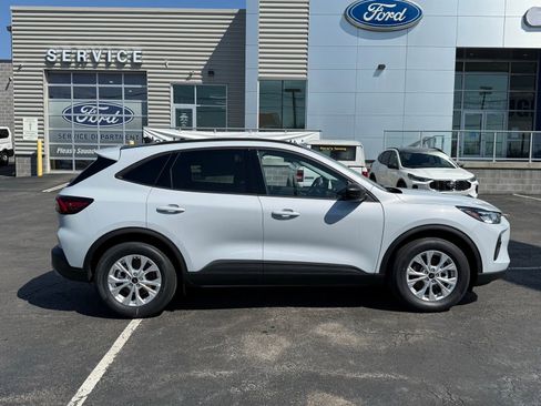 New 2026 Ford Escape Active w/ Cold Weather Package FWD image 13