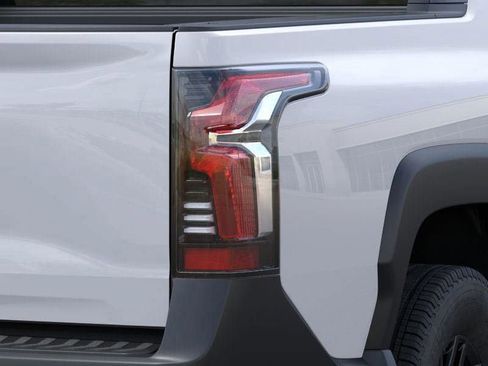 New 2026 Chevrolet Silverado EV LT image 12