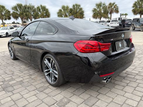 Used 2019 BMW 430i Coupe w/ M Sport Package image 9