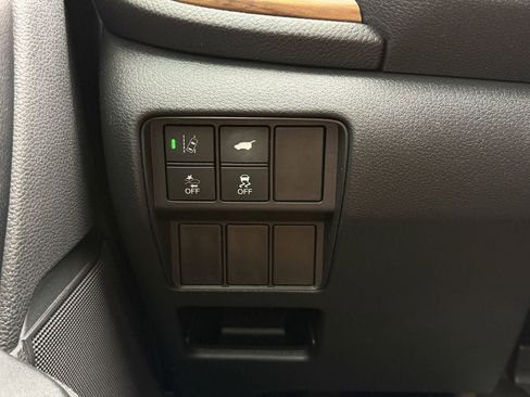 Used 2020 Honda CR-V Touring image 28