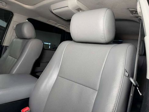 Used 2013 Toyota Sequoia Platinum AWD/4WD image 34