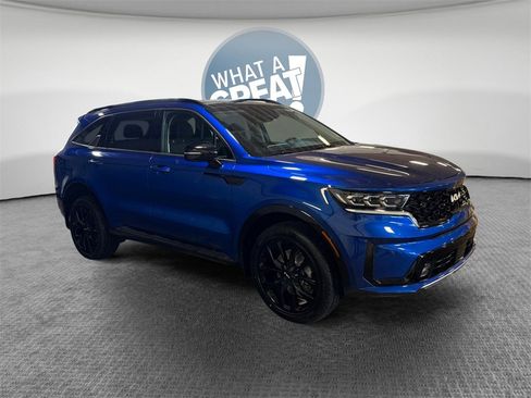 Certified 2023 Kia Sorento SX image 1