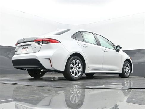 New 2026 Toyota Corolla LE image 24