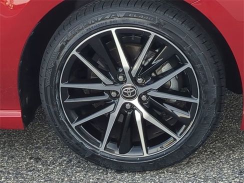 Certified 2023 Toyota Camry SE image 11