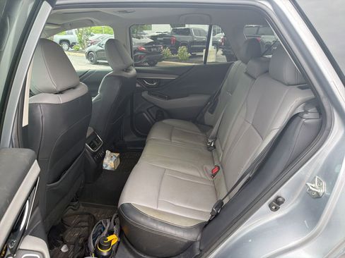 Used 2022 Subaru Outback Limited AWD/4WD image 23