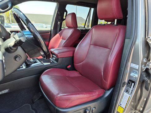 Used 2021 Lexus GX 460 Luxury w/ Sport Design Package AWD/4WD image 15