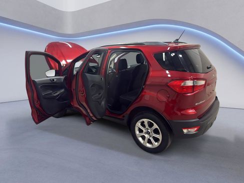 Used 2018 Ford EcoSport SE w/ SE Convenience Package image 10