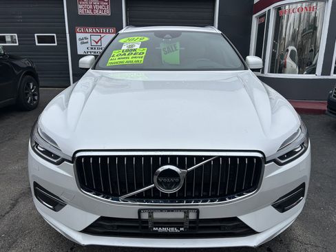 Used 2019 Volvo XC60 T6 Inscription w/ Protection Package image 2