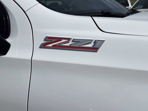 Used 2021 Chevrolet Tahoe Z71 w/ Z71 Off-Road Package image 11