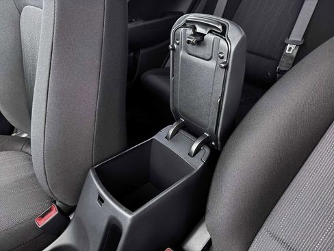 New 2026 Hyundai Venue SE image 18