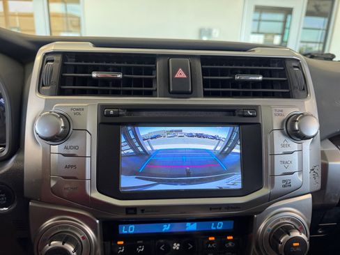 Used 2018 Toyota 4Runner Limited AWD/4WD image 29
