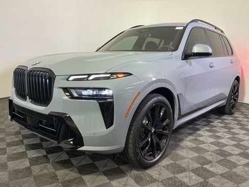 New 2027 BMW X7 xDrive40i AWD/4WD image 2