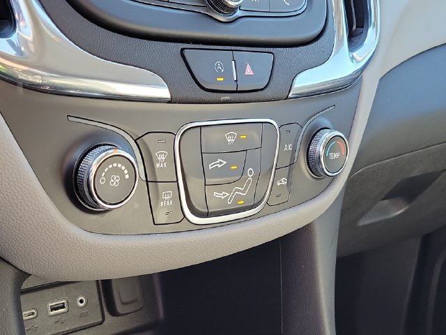 Used 2023 Chevrolet Equinox LT FWD image 18