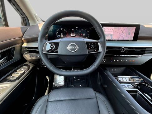 Used 2025 Nissan Murano Platinum w/ Cargo Package AWD/4WD image 11