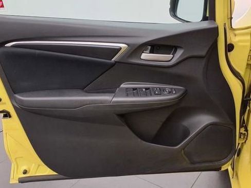 Used 2015 Honda Fit LX image 12