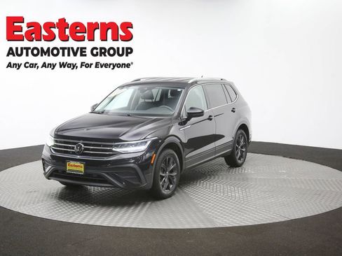 Used 2024 Volkswagen Tiguan SE FWD image 52