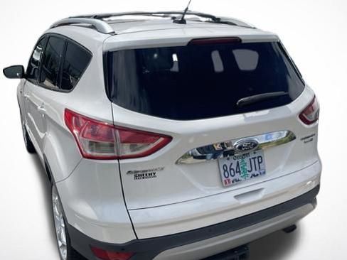 Used 2015 Ford Escape Titanium w/ Equipment Group 301A AWD/4WD image 23